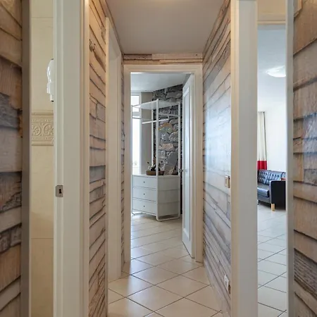 Penthouse Mit Privater Dachterrasse Apartment *